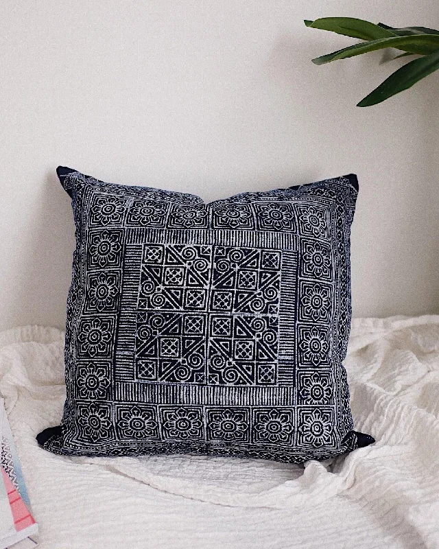 Hmong Hill Tribe Pillow Cover No.3