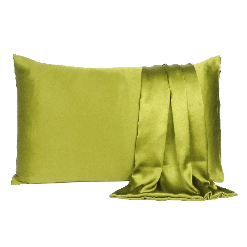 HomeRoots Lemongrass Dreamy Set Of 2 Silky Satin Queen Pillowcases