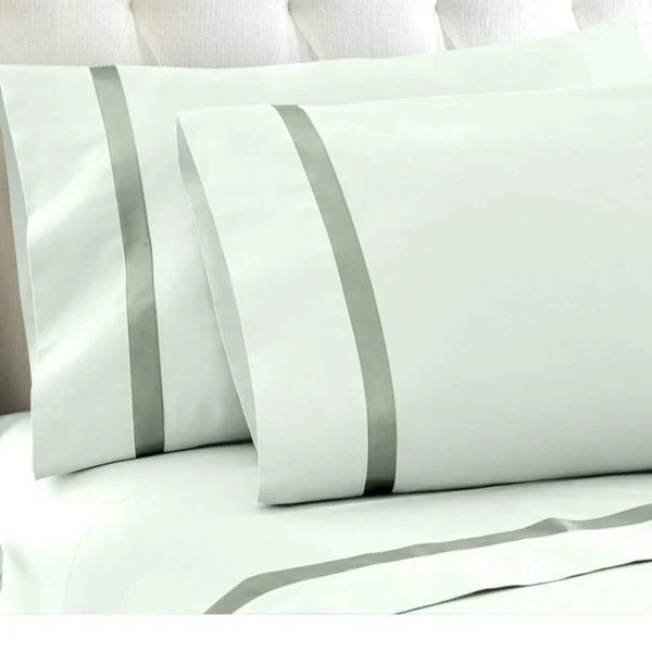 Wrinkle - Free Polyester Sheets for a Low - Maintenance BedSwiss Club 1800 Series Super Soft Comfort 4-Piece Sheet Set Wrinkle - Free Polyester Sheets for a Low - Maintenance BedSwiss Club 1800 Series Super Soft Comfort 4-Piece Sheet Set