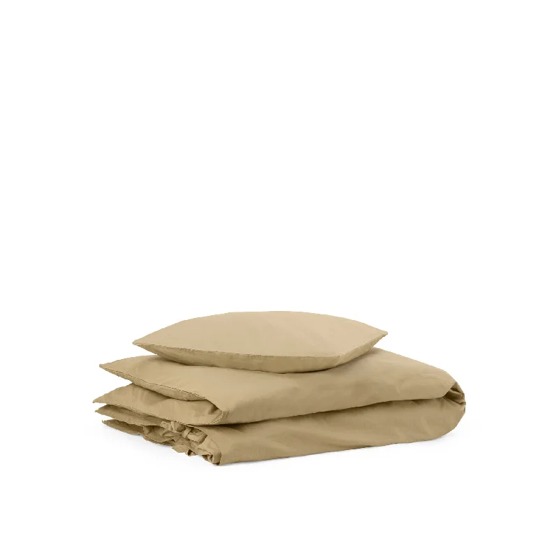 Dear April Junior Bedding - 100x140 / 40x45cm - Sandy Feet