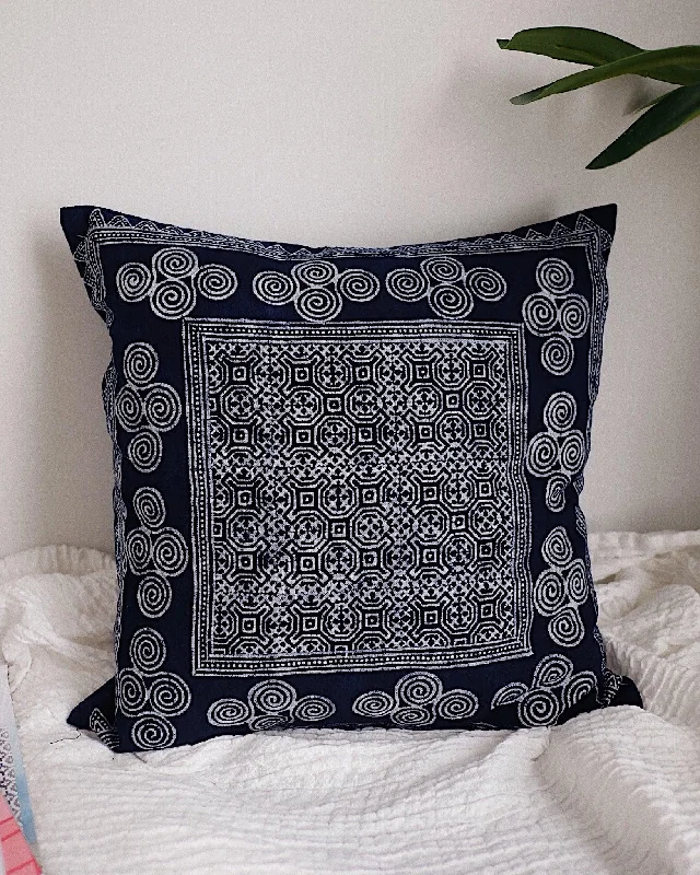 Hmong Hill Tribe Pillow Cover No.4