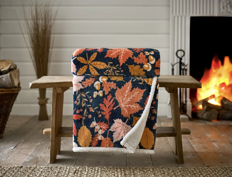 Recycled polyester blankets for an eco - conscious optionAutumn Leaves Printed Soft Sherpa Fleece 140x180cm Throw