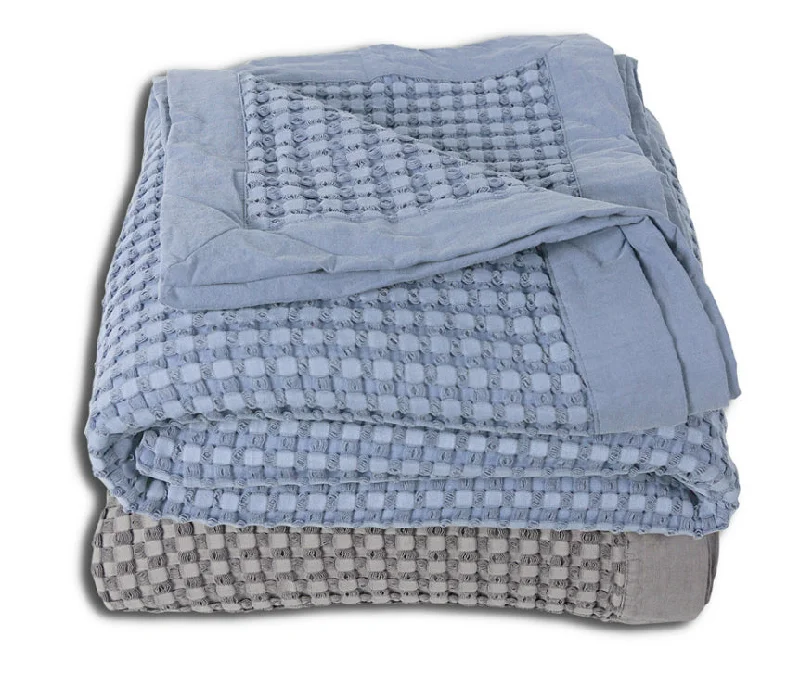 Cashmere blankets for ultimate softness and luxuryBaycrest Blanket