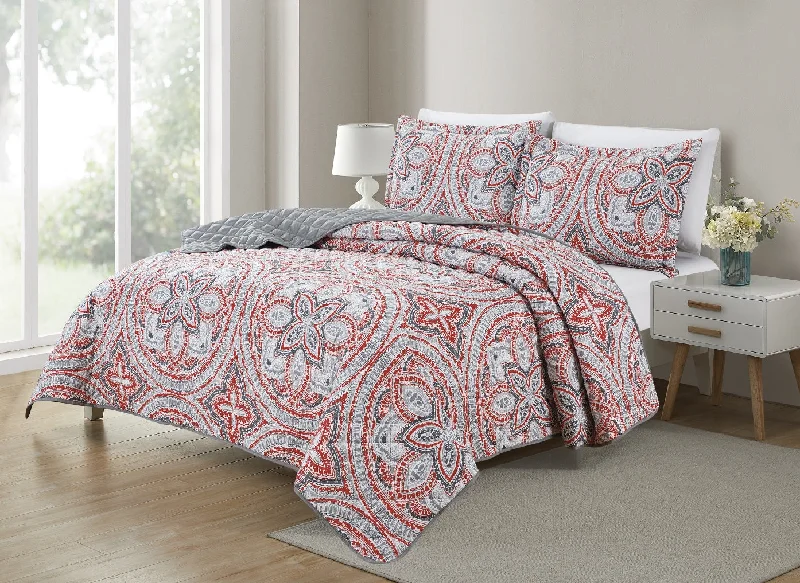 Bibb Home 3 Piece Printed Reversible Quilt Set