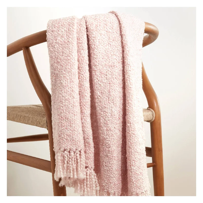 Acrylic blankets for a soft and affordable alternativeBoucle Pink Throw