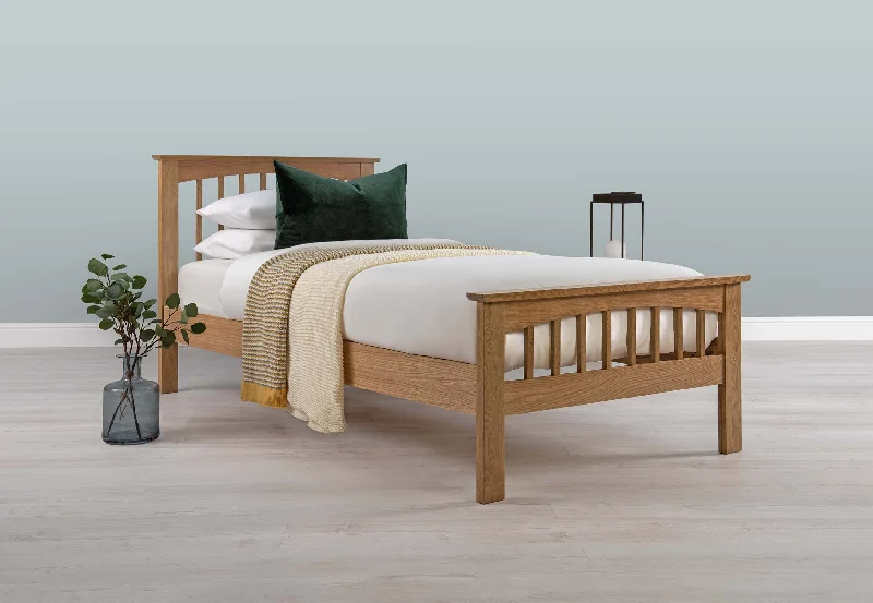 Heywood Solid Natural Oak Bed Frame - 2ft6 Small Single