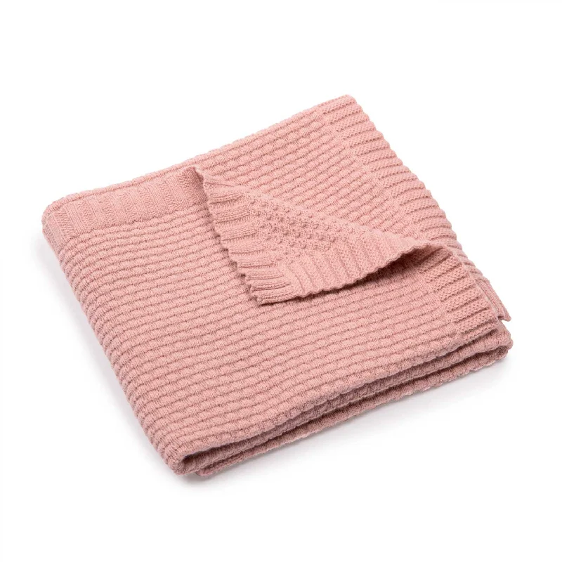 Cotton blankets for breathability and a lightweight feelMoulin Roty Apres La Pluie Pink Knited Blanket/ Wool Blend