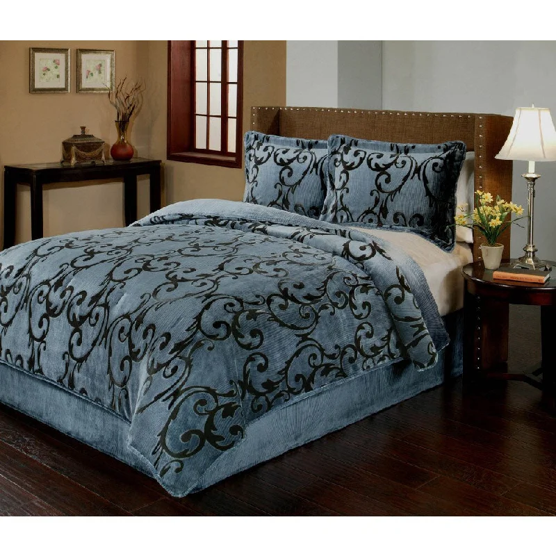 Provence Velvet Plush Print 3-piece Comforter Set