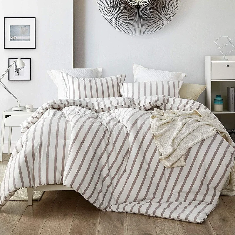 Refined Earth Stripe - Yarn Dyed Comforter