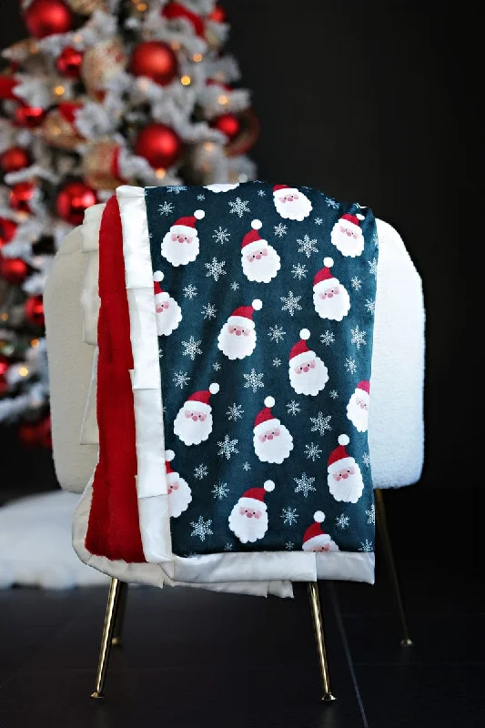 Cotton blankets for breathability and a lightweight feelSanta Blanket